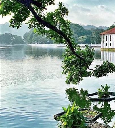 Charlton Kandy City Rest Buitenkant foto
