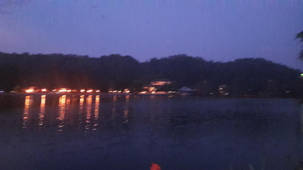 Charlton Kandy City Rest Buitenkant foto