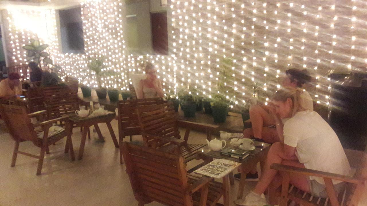 Charlton Kandy City Rest Buitenkant foto